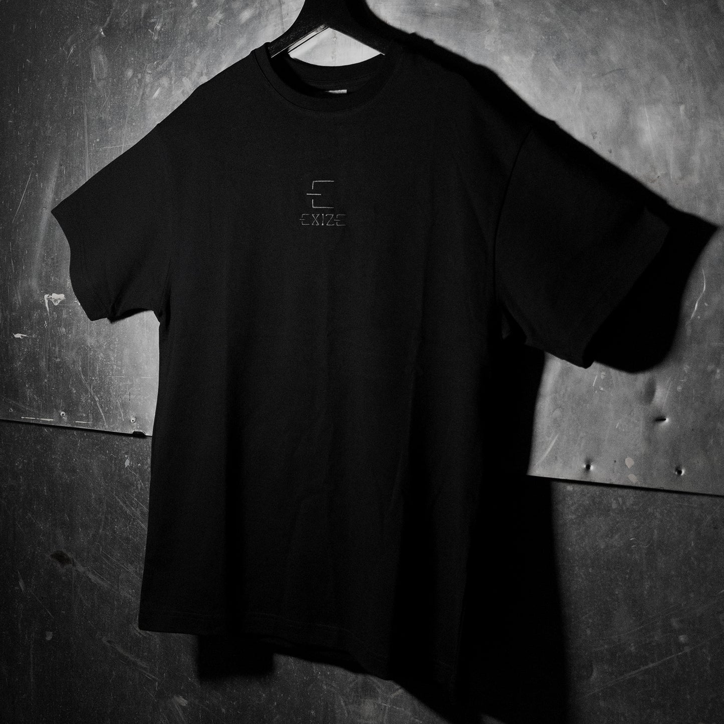 EXIZE OVERSIZED T-SHIRT BLACK